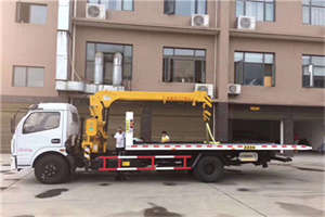 喀喇沁附近汽车轮胎更换